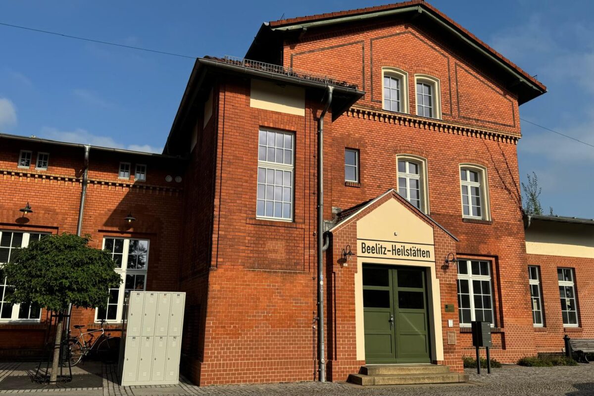 Büro am Bahnhof2